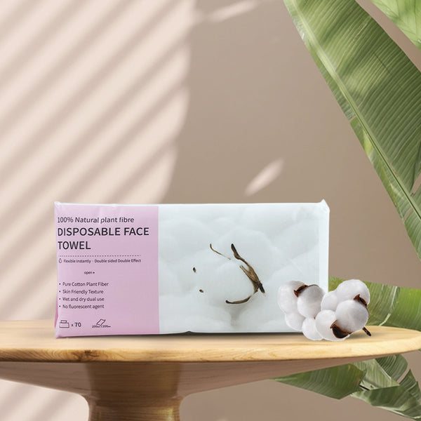 Mumuso Disposable Face Towel Soft, 70pcs
