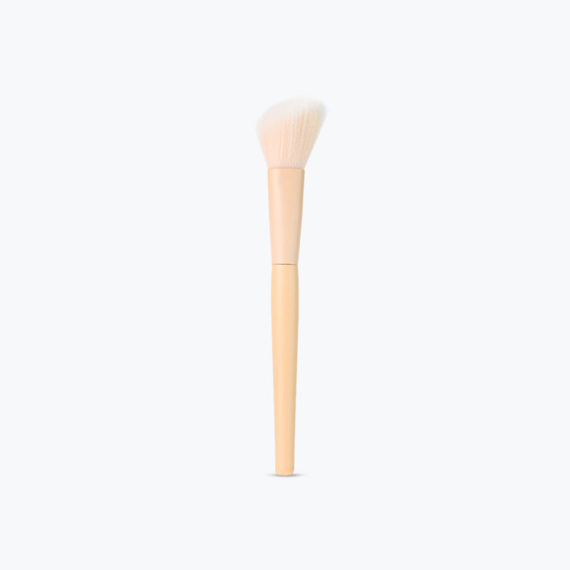 Mumuso Coco Milk Highlighter Brush