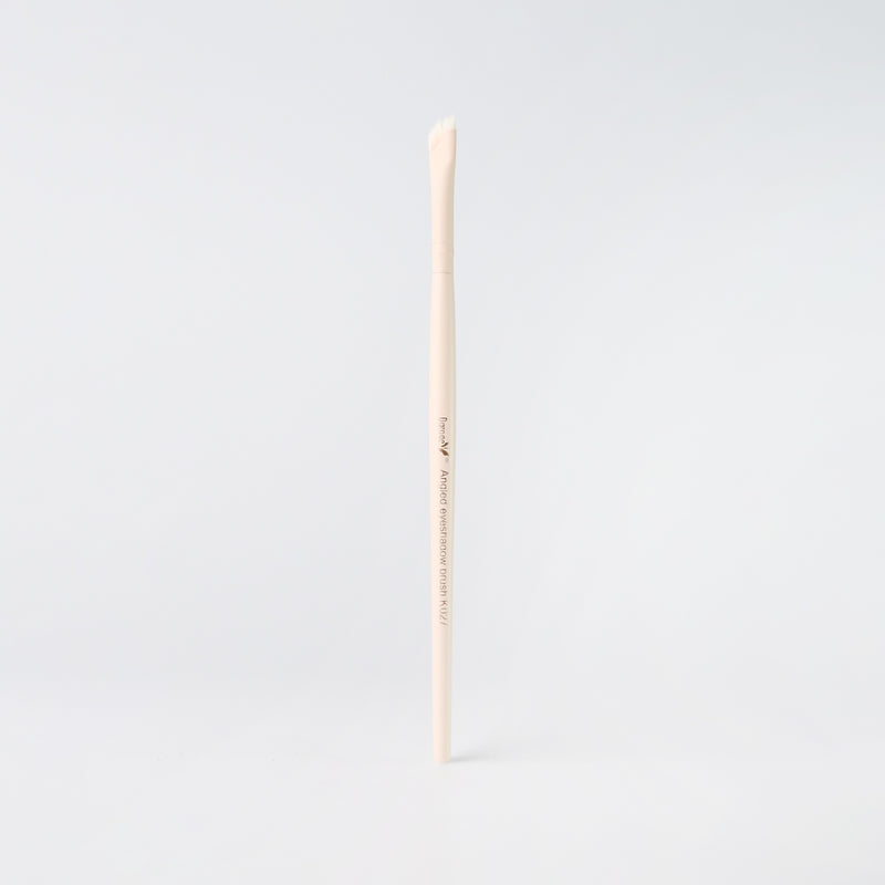 Mumuso Angled Eyeshadow Brush - K027