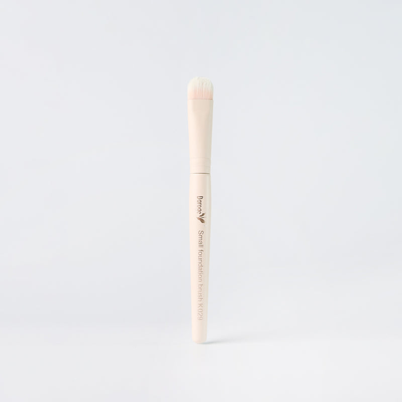 Mumuso Small Foundation Brush - K029