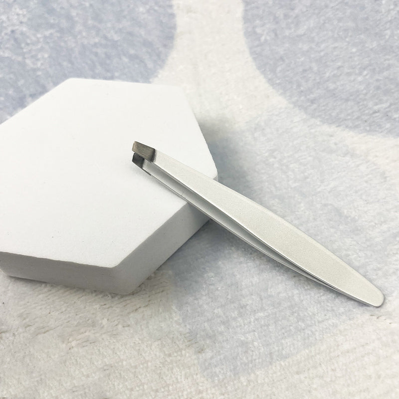 Eyebrow Tweezers